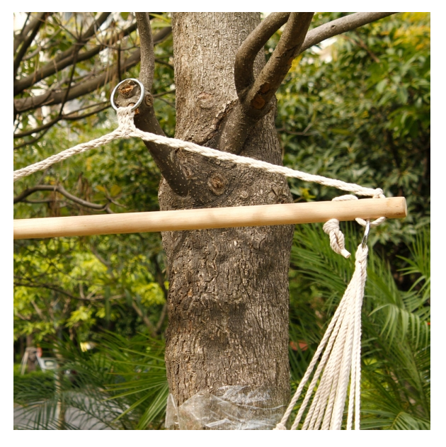 hanging hammock 4